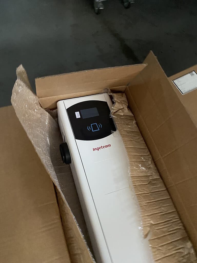 Colonnine di ricarica elettrica Pepsico auto elettriche zero emissioni